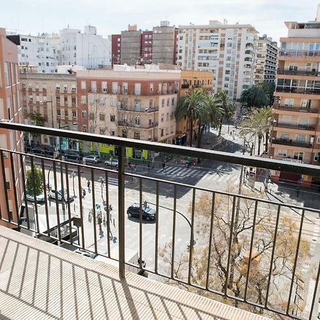 Luminoso Piso + Balcon En Valencia Apartment Ngoại thất bức ảnh